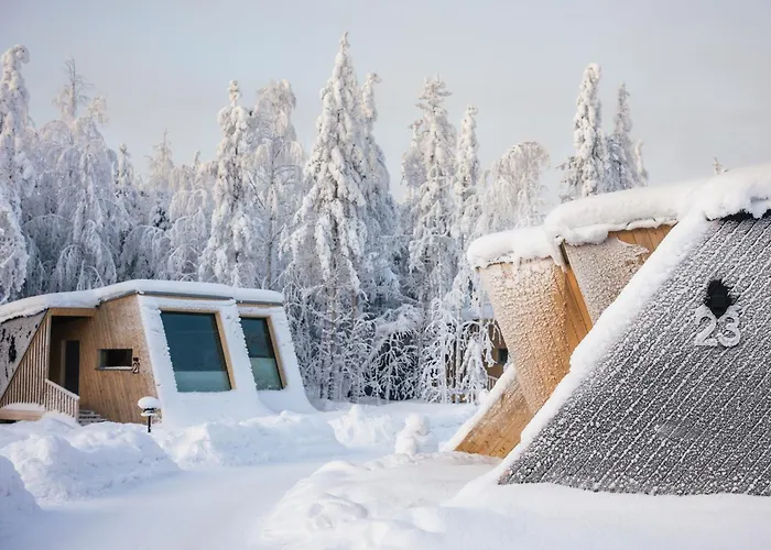 Lapland Glow Hotel *